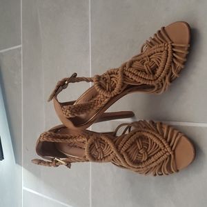 Badgley Mischka woven high heel